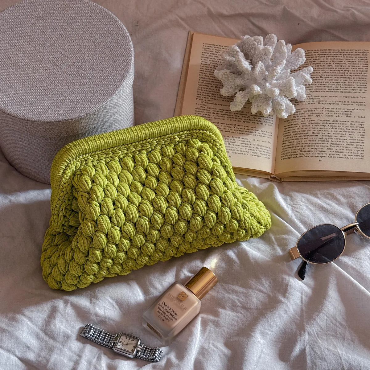 Pochette nuage au crochet avec fermoir métallique caché – vert citron