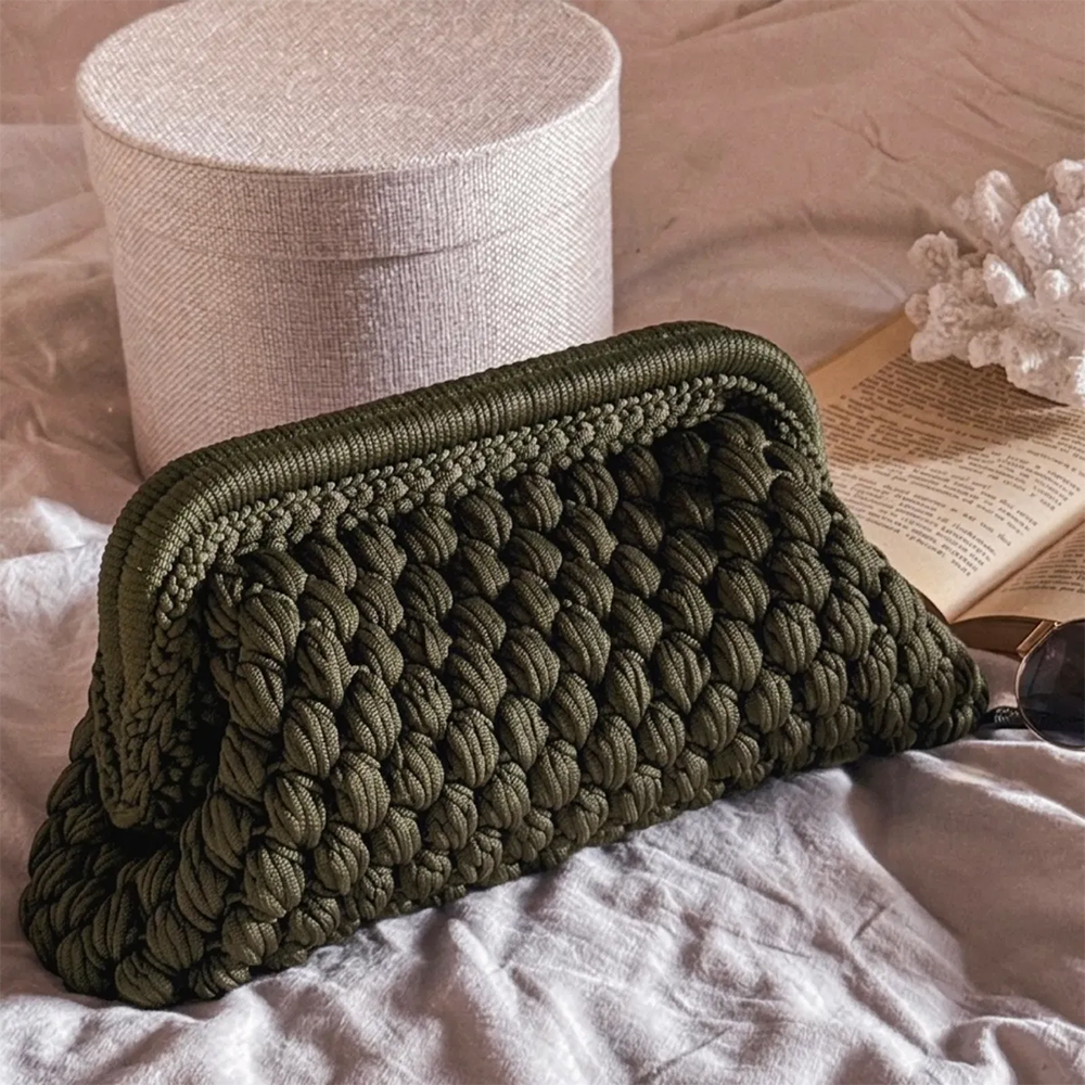 Crochet Cloud Clutch with Hidden Metal Locker - Khaki_0001_2aa01b